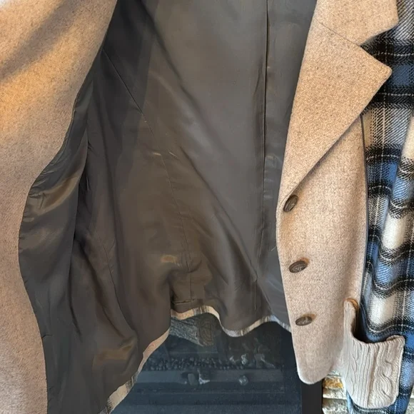 Sundance blue and black plaid jacket size 16 - Picture 7 of 7